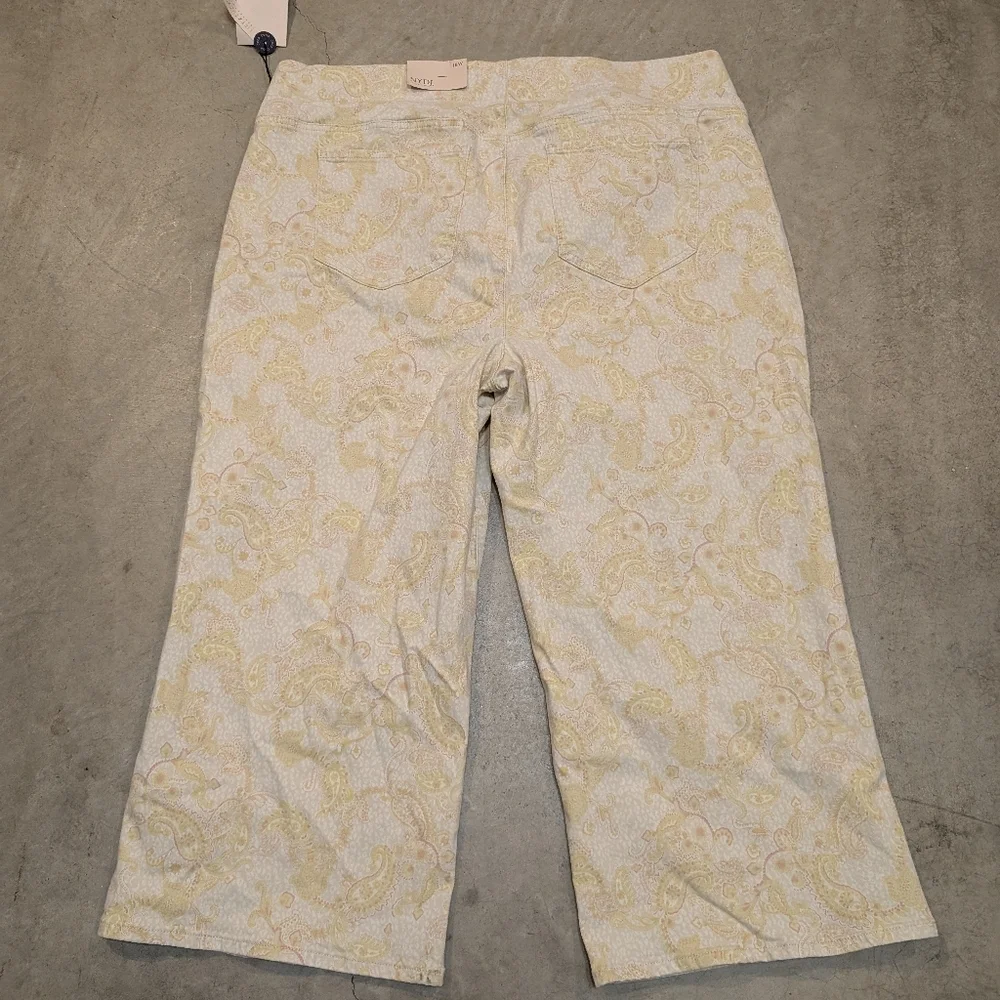 NWT NYDJ Paisley Wide Leg Capri Women's 18W Pull On Yellow White Cream